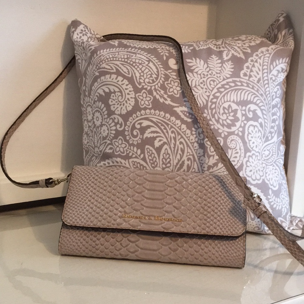 Caldwell crossbody clutch, new w/o tags